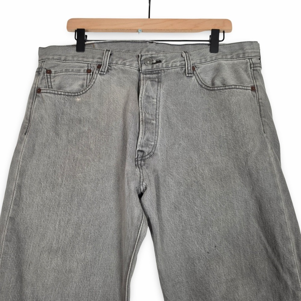 Levis 501 Button Fly Jeans Mens 35x30 Gray Stretch Denim Straight Leg Pants Y2K - Picture 3 of 14